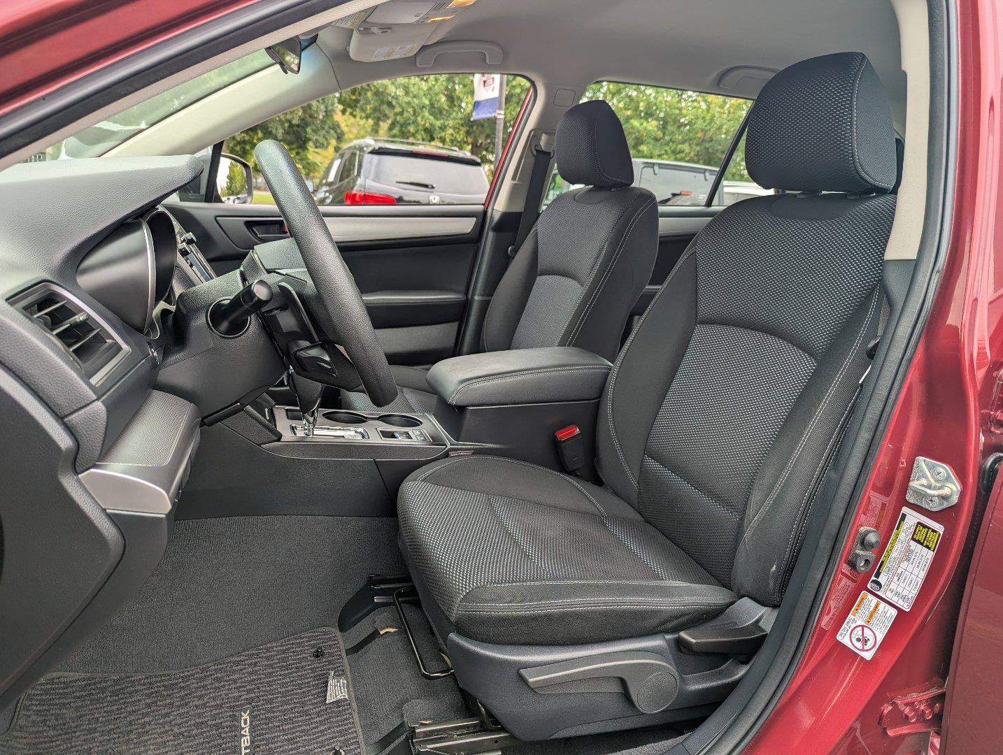 Used 2019 Subaru Outback 2.5i AWD/4WD image 21