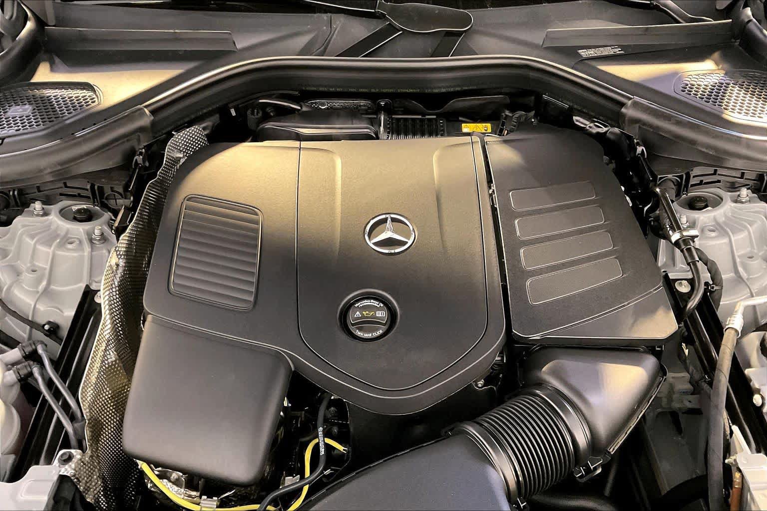 New 2027 Mercedes-Benz GLC 300 4MATIC image 14