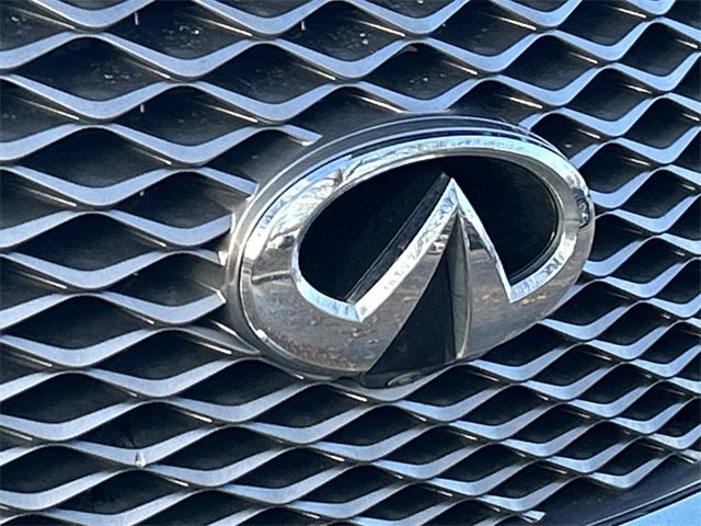 Used 2024 INFINITI QX80 Luxe image 10