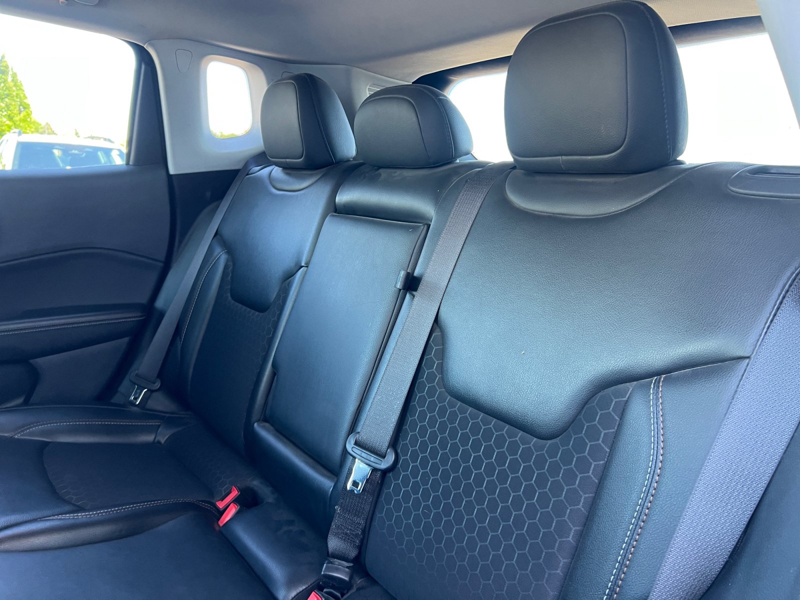 Used 2020 Jeep Compass Latitude FWD image 13
