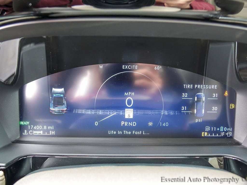 Used 2024 Lincoln Corsair Grand Touring w/ Equipment Group 301A AWD/4WD image 14