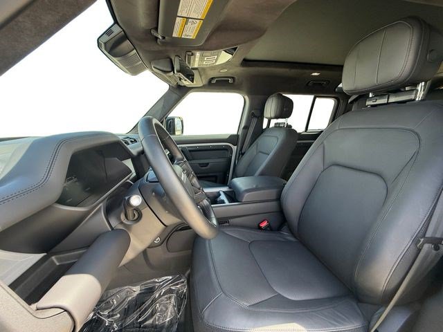New 2026 Land Rover Defender 110 X AWD/4WD image 10