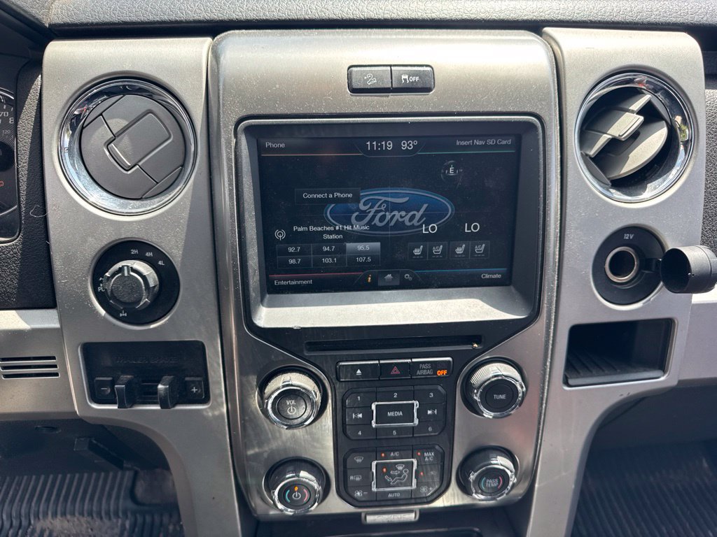 Used 2014 Ford F150 FX4 w/ Equipment Group 402A Luxury AWD/4WD image 12