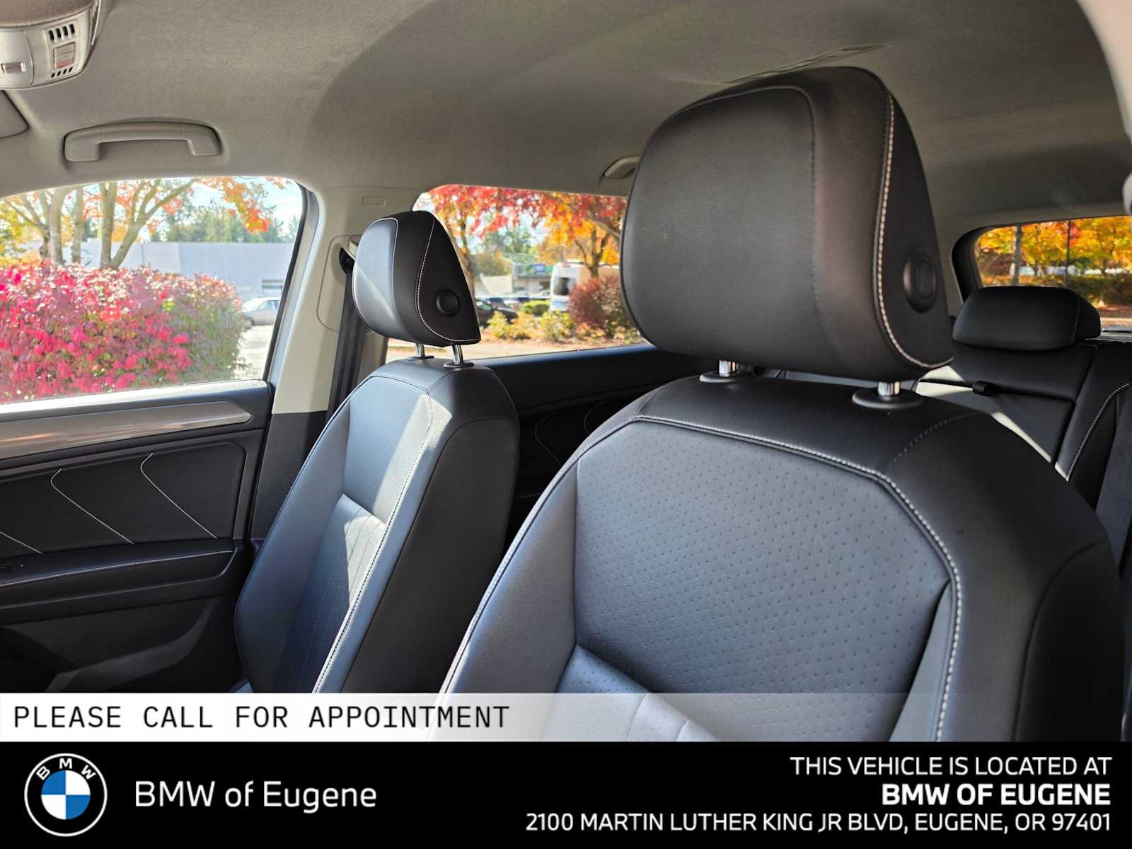 Used 2022 Volkswagen Tiguan SE AWD/4WD image 25