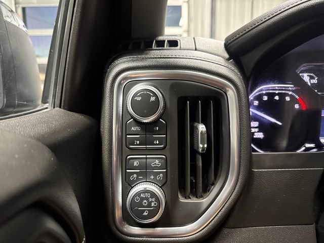 Used 2019 GMC Sierra 1500 SLT w/ SLT Premium Plus Package AWD/4WD image 8