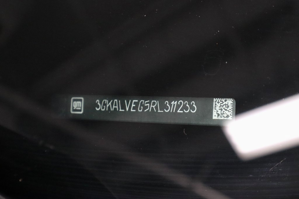 Used 2024 GMC Terrain SLT image 31