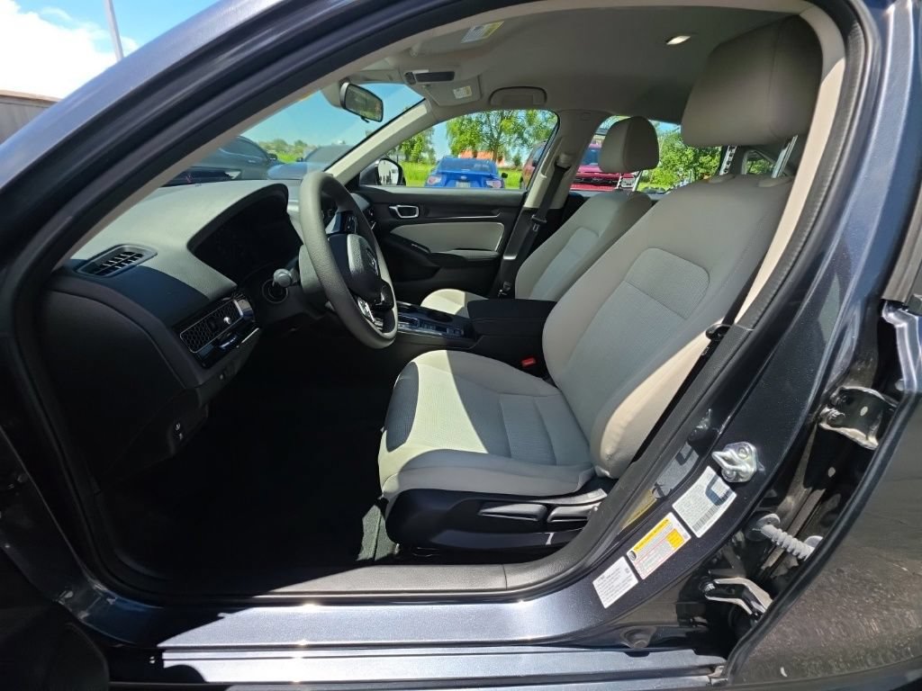 Used 2023 Honda Civic LX image 12