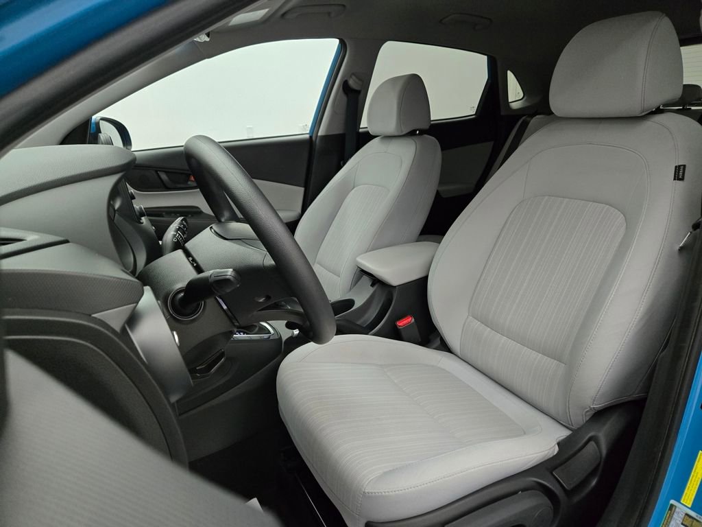 Used 2022 Hyundai Kona SEL image 18