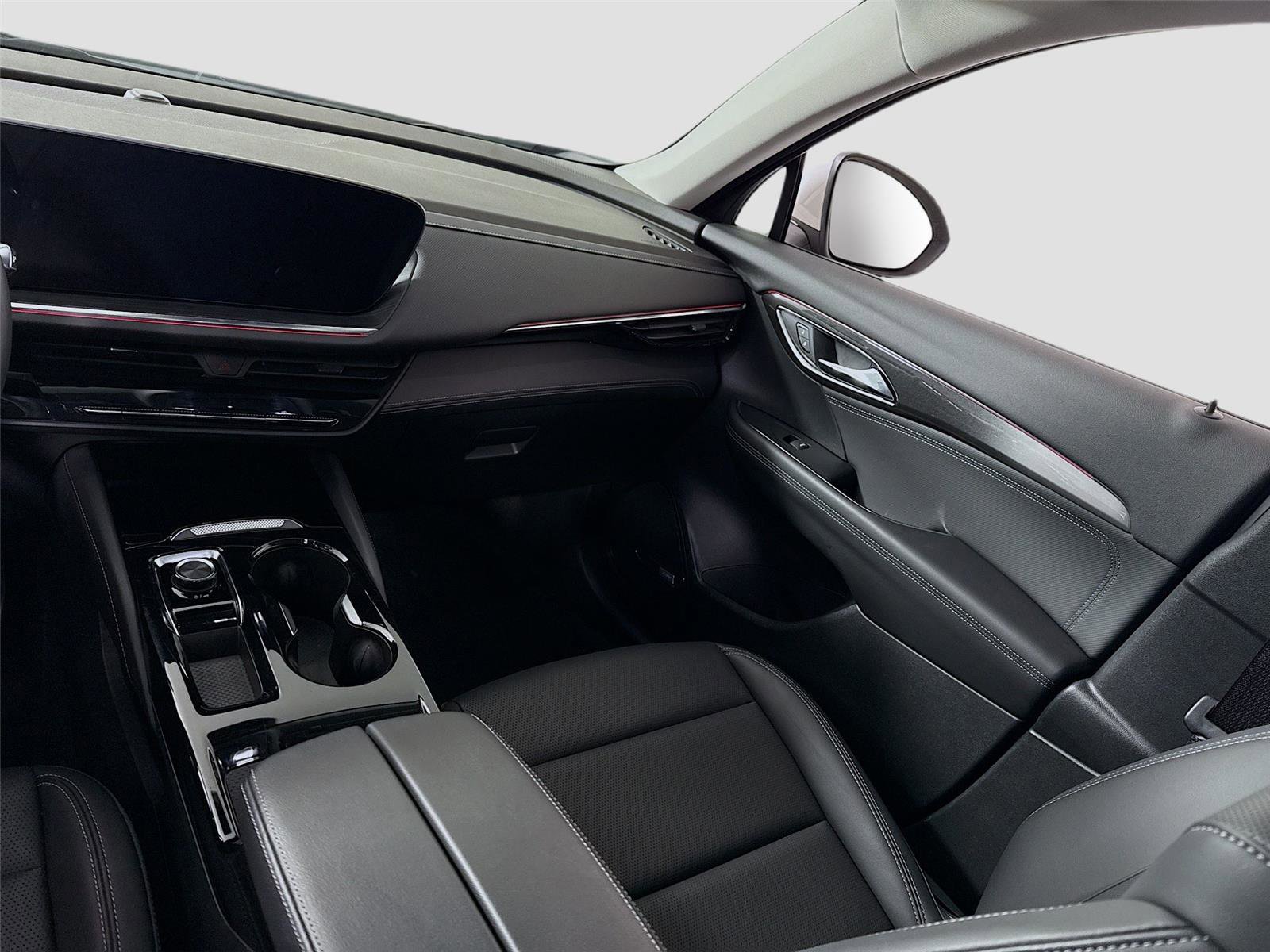 Used 2025 Buick Envision Preferred image 16