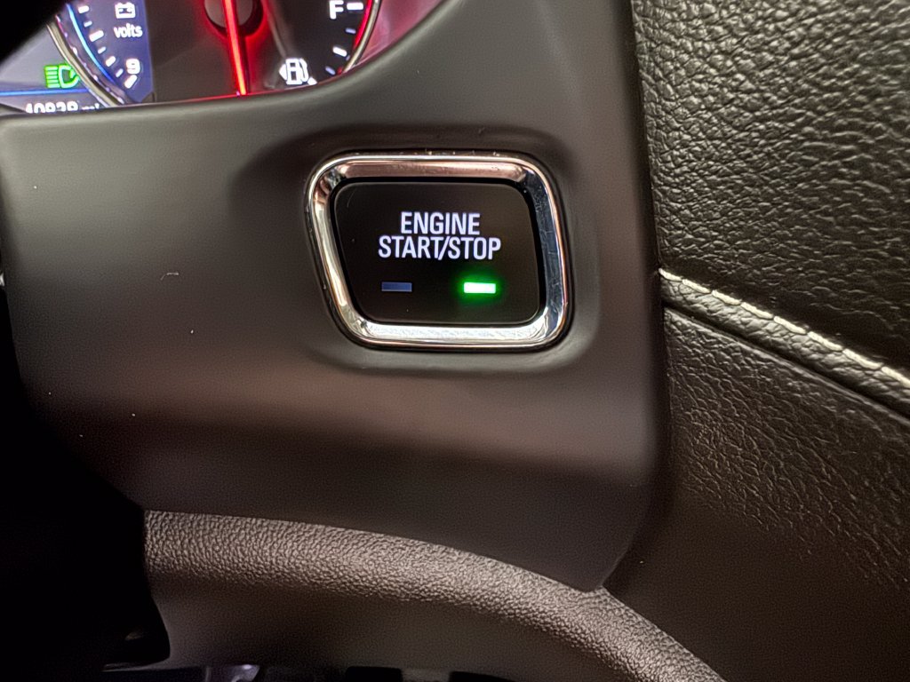 Used 2023 GMC Acadia Denali FWD image 44