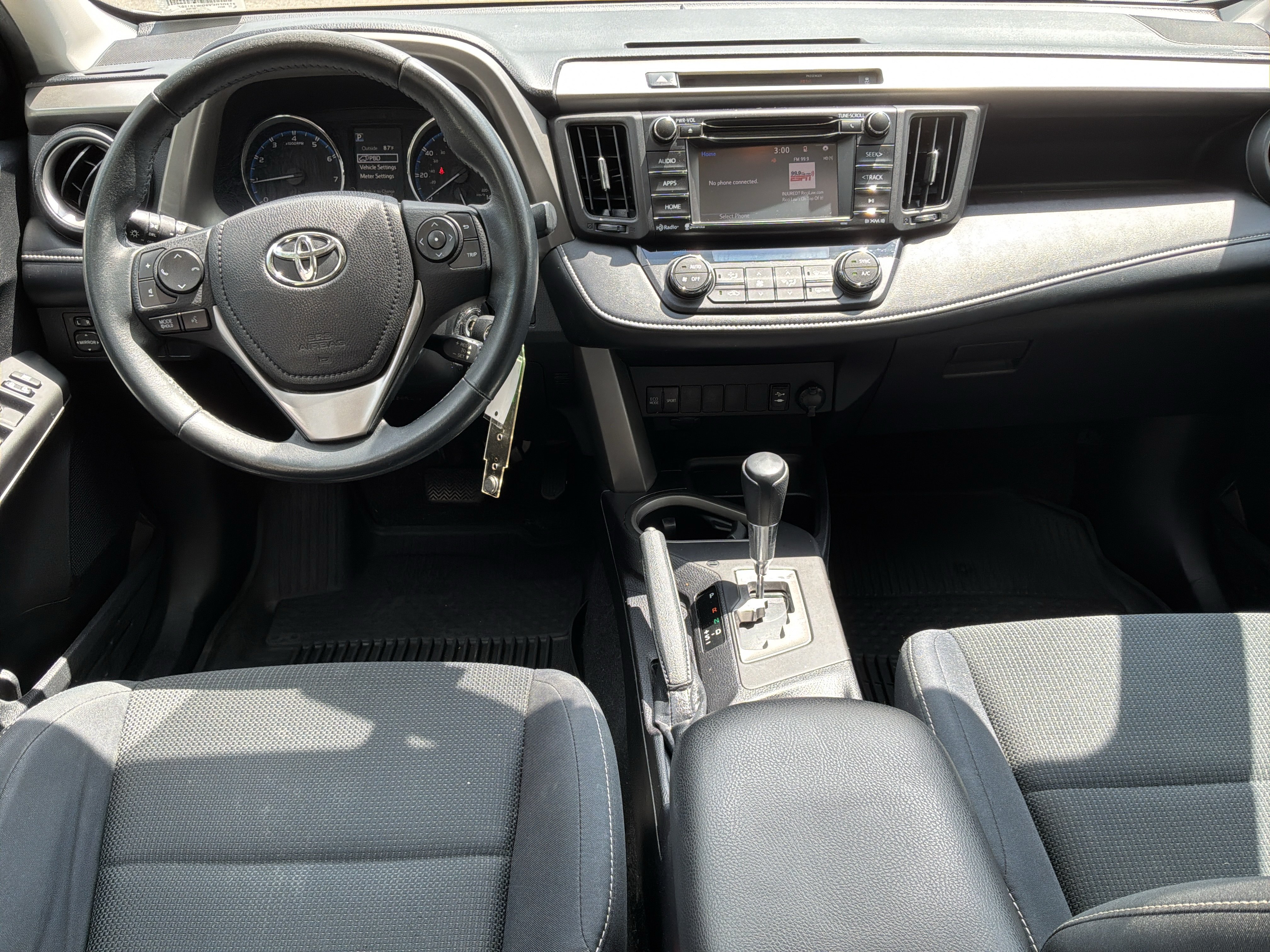 Used 2016 Toyota RAV4 XLE AWD/4WD image 28