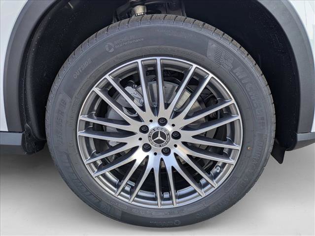 New 2026 Mercedes-Benz GLC 300 image 10
