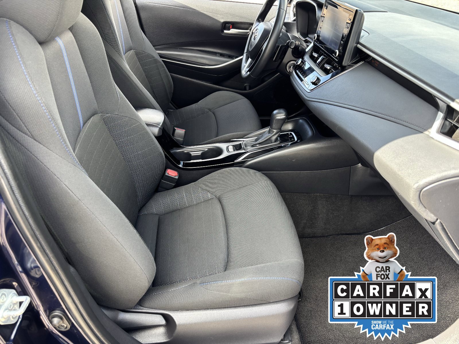 Used 2022 Toyota Corolla SE w/ Carpet Mat Package (TMS) FWD image 11