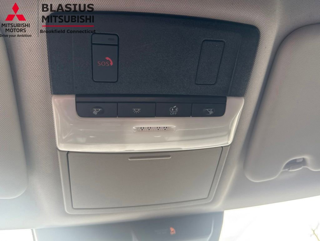 Used 2022 Mitsubishi Outlander ES AWD/4WD image 33