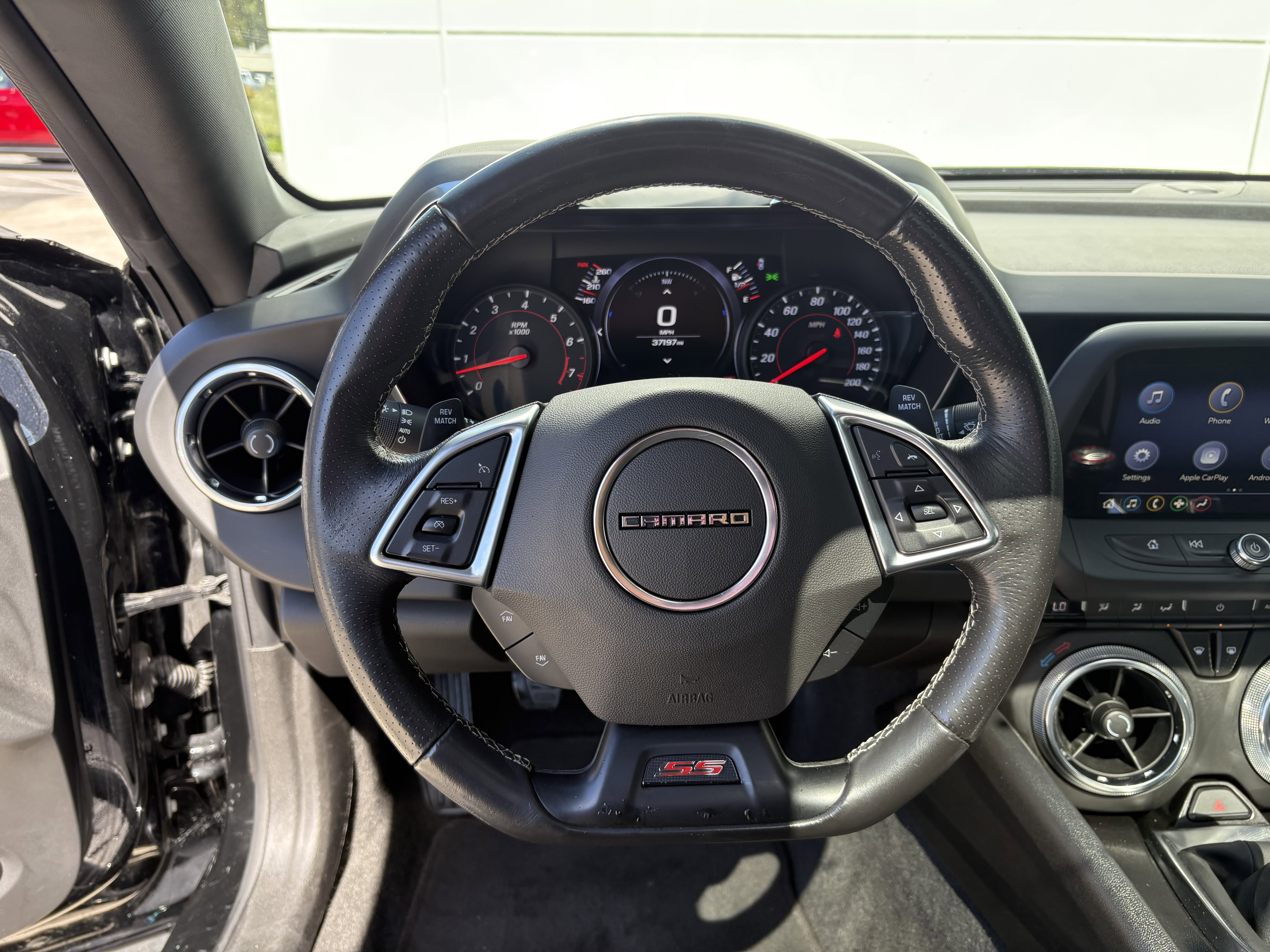 Used 2019 Chevrolet Camaro SS image 14