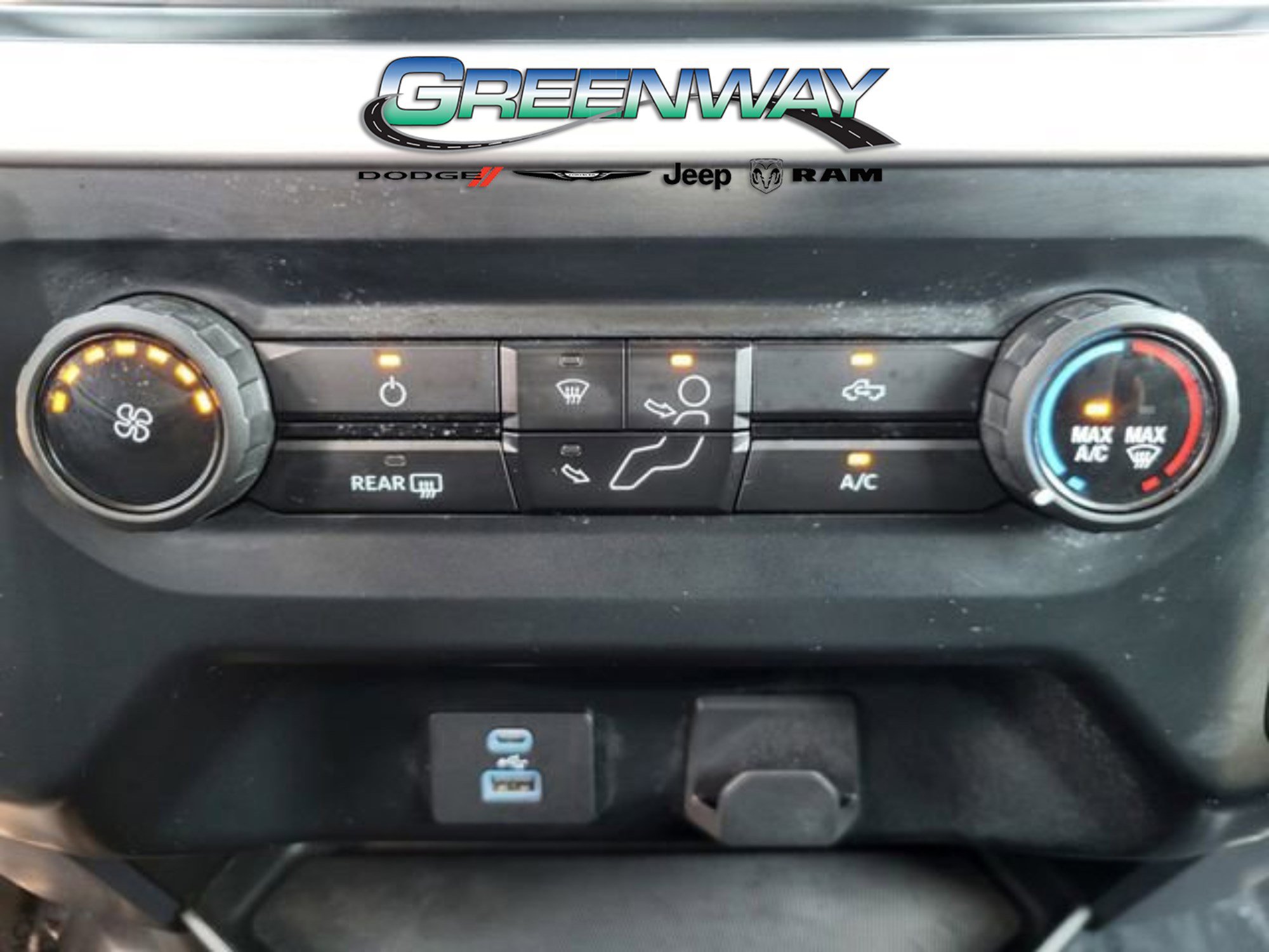 Used 2023 Ford F150 XLT image 51