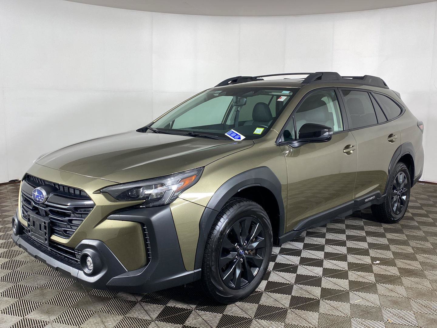 Certified 2024 Subaru Outback Onyx Edition AWD/4WD image 10