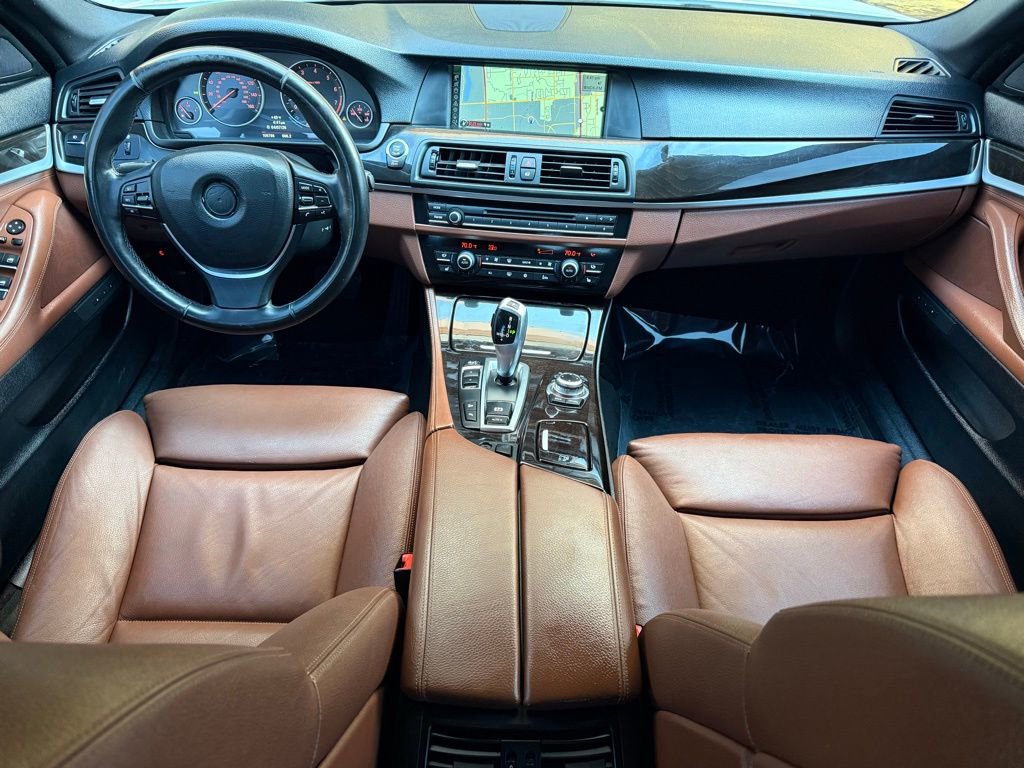 Used 2012 BMW 535i xDrive Sedan image 22