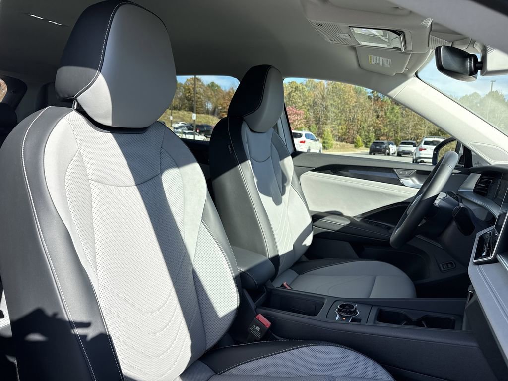 New 2026 Volkswagen Tiguan SE image 20