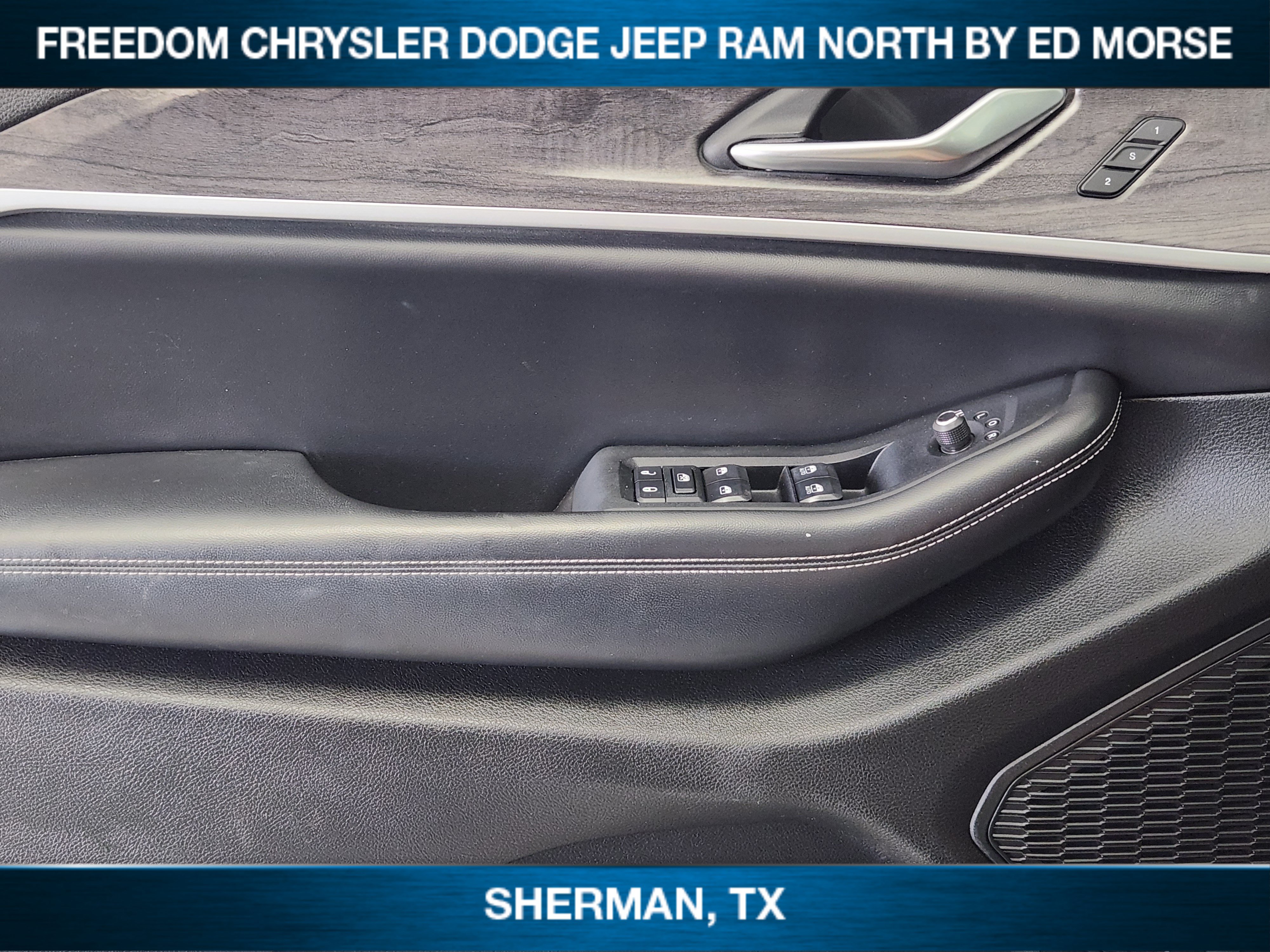 Used 2023 Jeep Grand Cherokee L Limited RWD image 16