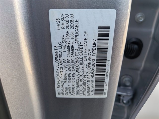 New 2025 Honda Pilot Touring image 35