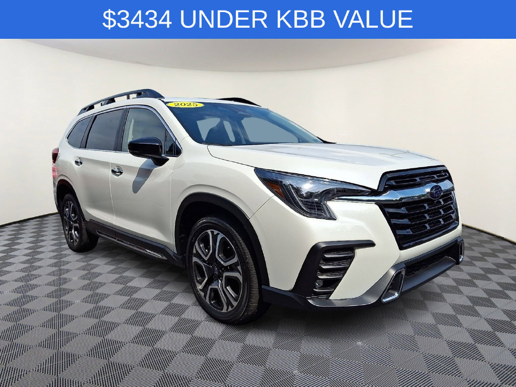 Used 2025 Subaru Ascent Touring w/ Popular Package #2 AWD/4WD image 1