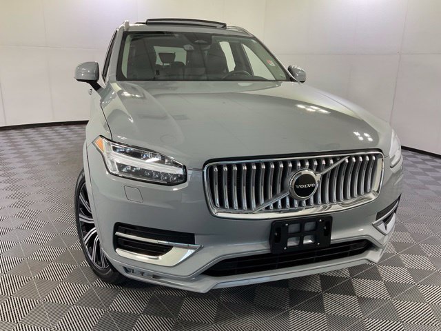 Certified 2025 Volvo XC90 B5 Core w/ Protection Package Premier AWD/4WD image 8