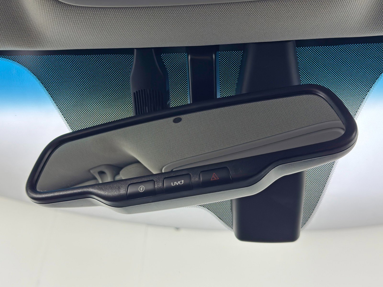 Used 2020 Kia Optima Premium image 31