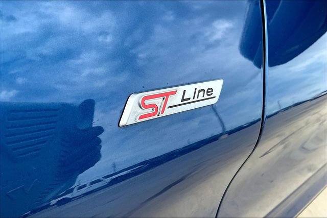 Used 2023 Ford Explorer ST-Line w/ Class IV Trailer Tow Package RWD image 8