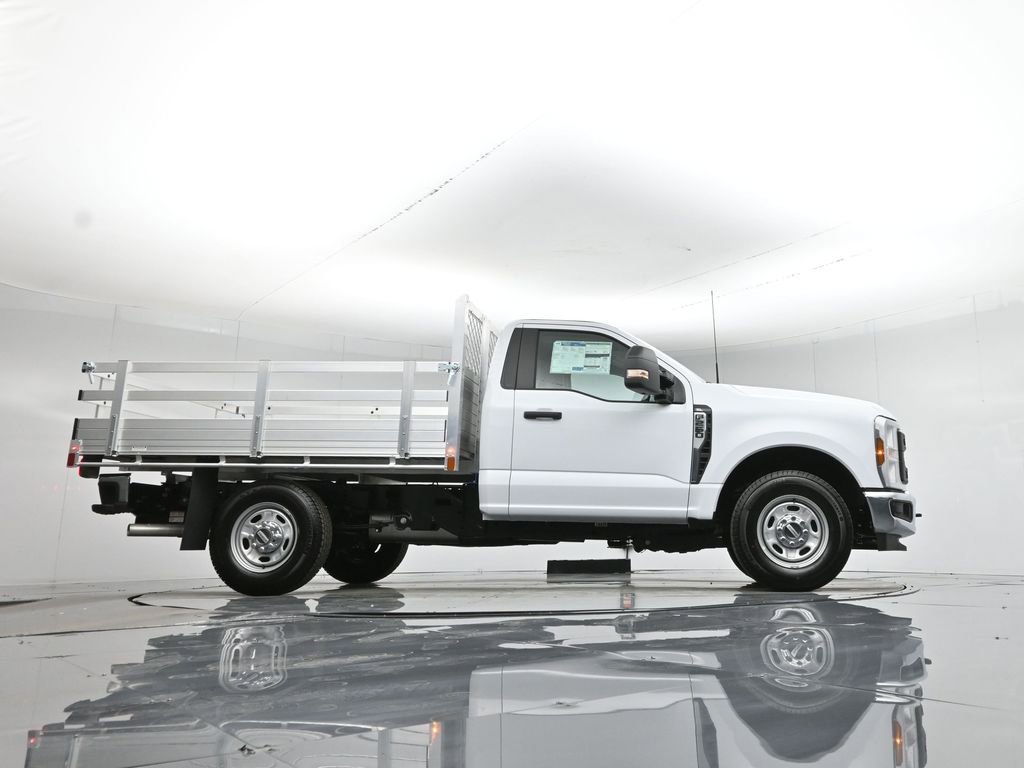 New 2026 Ford F250 XL w/ XL Chrome Package image 47