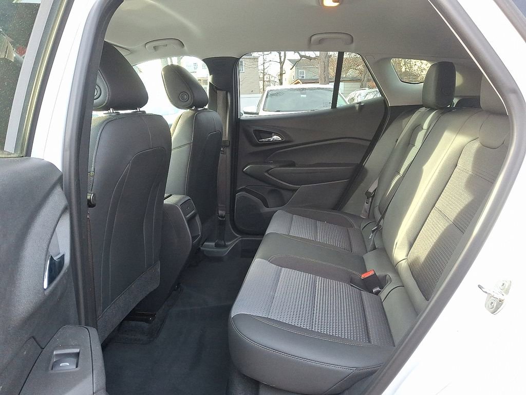 Used 2024 Chevrolet Trax LT w/ Driver Confidence Package image 10