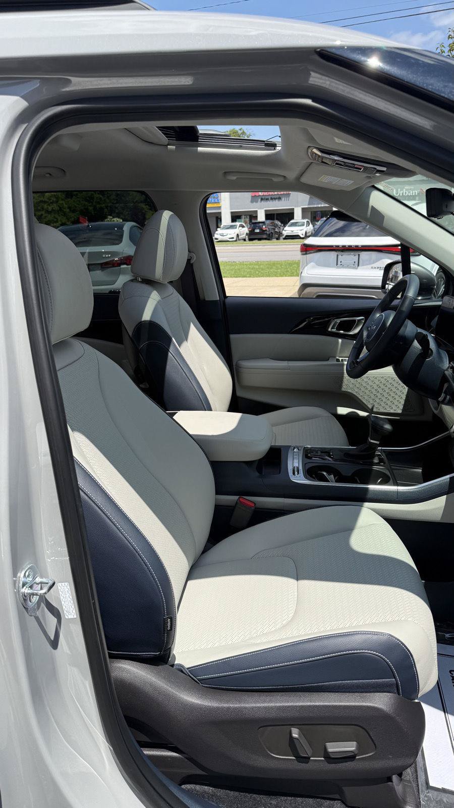 Used 2026 Kia Carnival SX Prestige FWD image 51