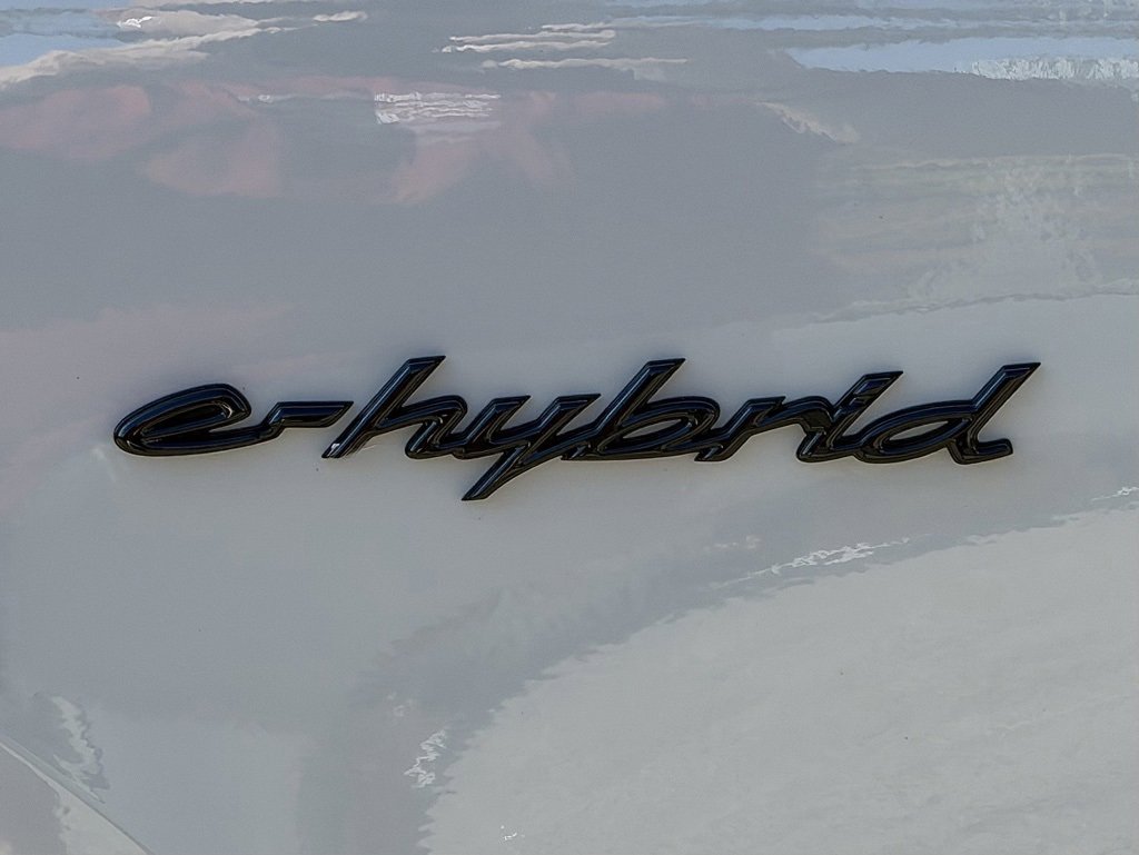 New 2026 Porsche Cayenne E-Hybrid Coupe image 28