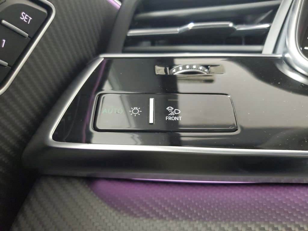 New 2026 Audi Q8 Prestige AWD/4WD image 34