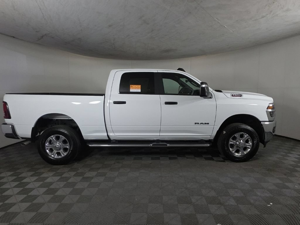 Certified 2026 RAM 2500 Big Horn AWD/4WD image 4