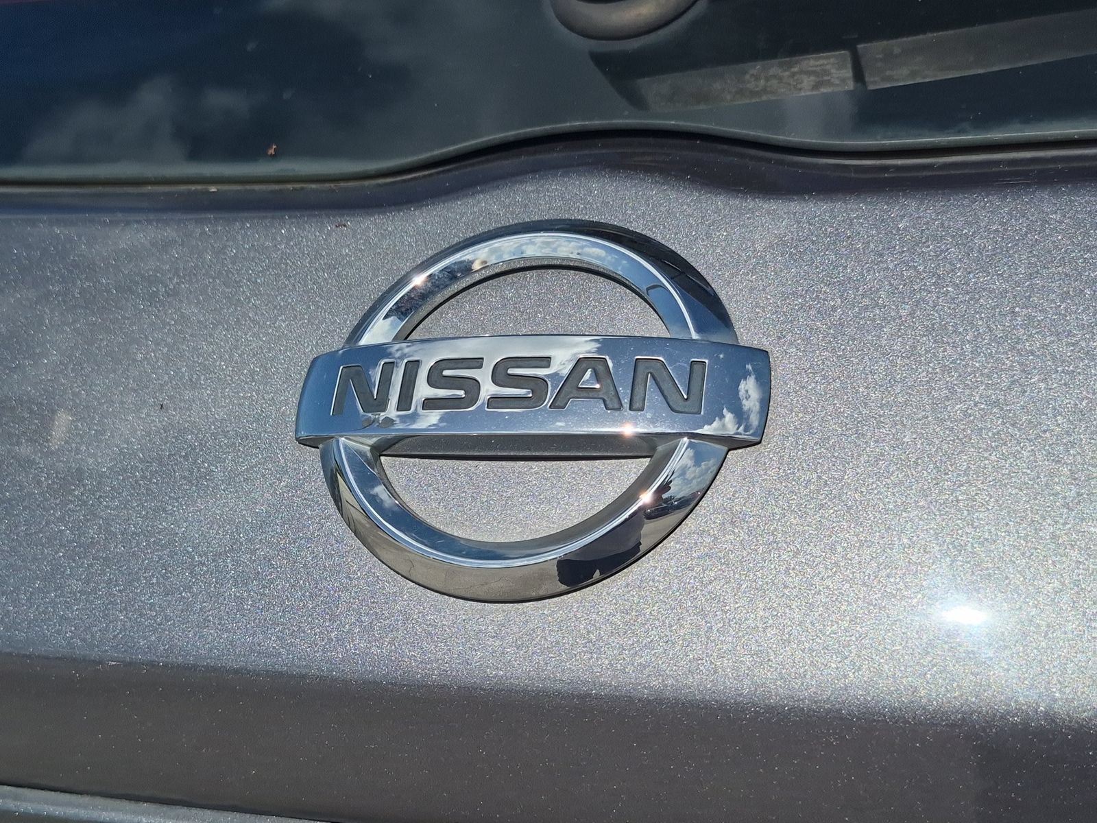 Used 2019 Nissan Kicks SR FWD image 29