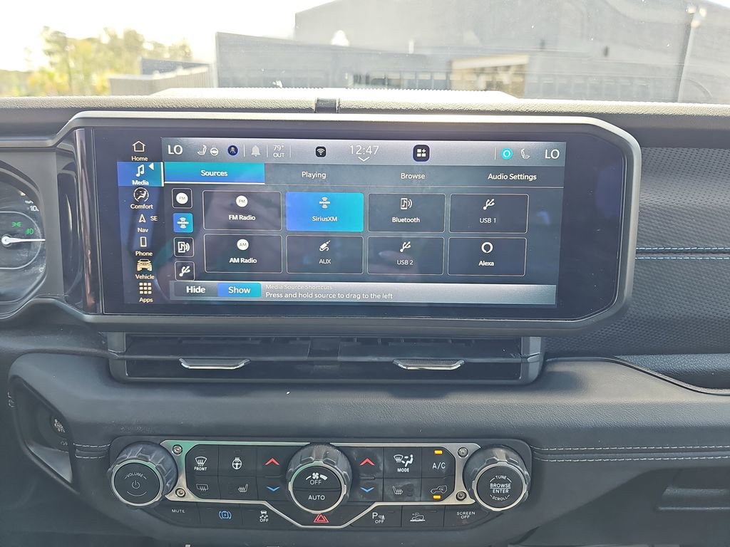 Used 2024 Jeep Wrangler Unlimited Rubicon 4xe image 26