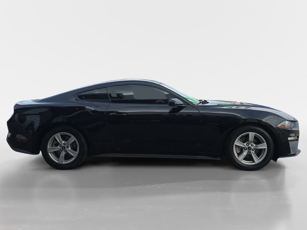 Used 2020 Ford Mustang Coupe image 6