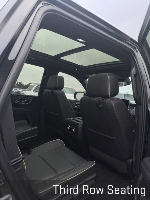 Used 2023 GMC Yukon SLT w/ SLT Premium Package image 9