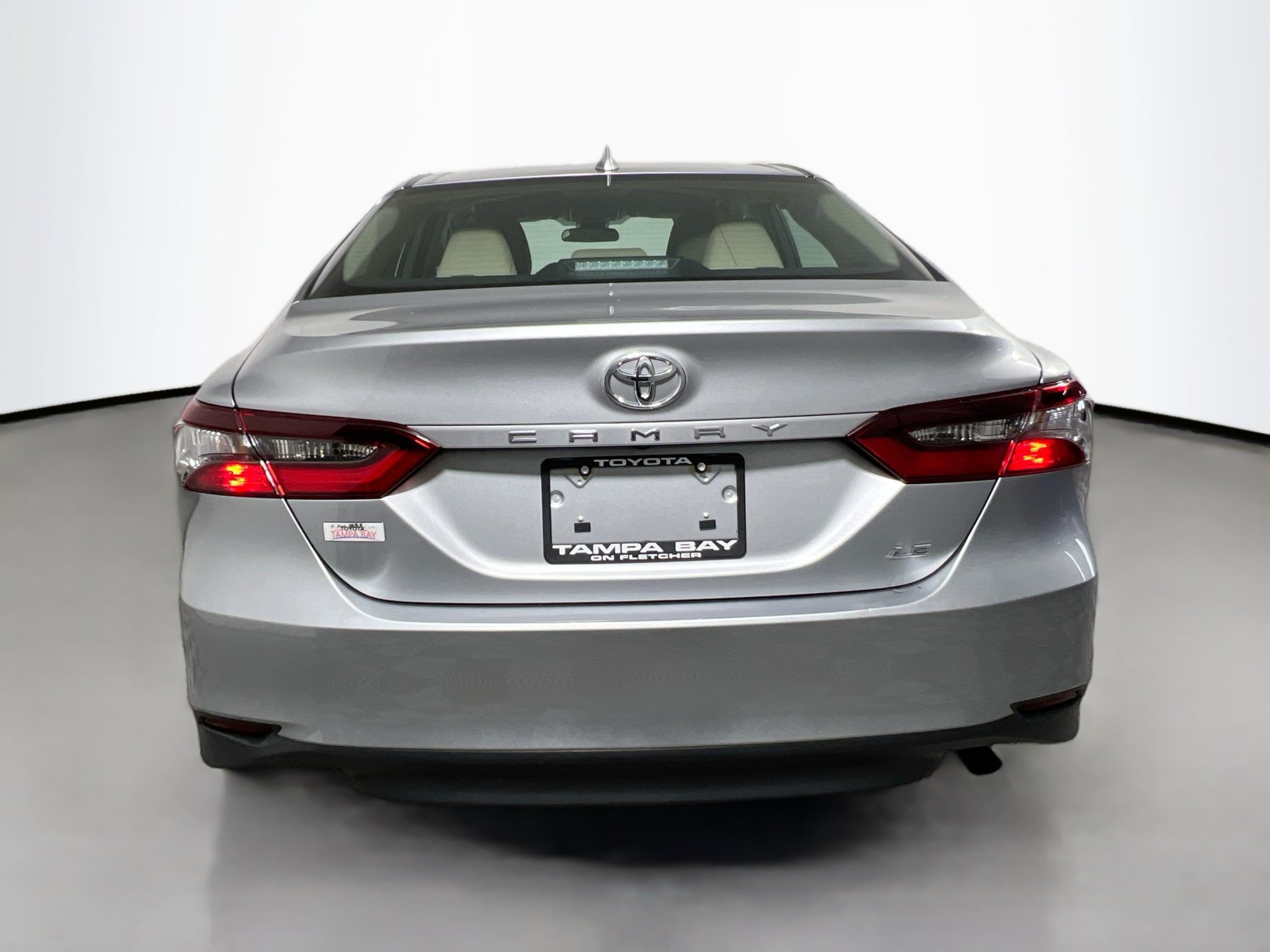 Used 2024 Toyota Camry LE FWD image 6