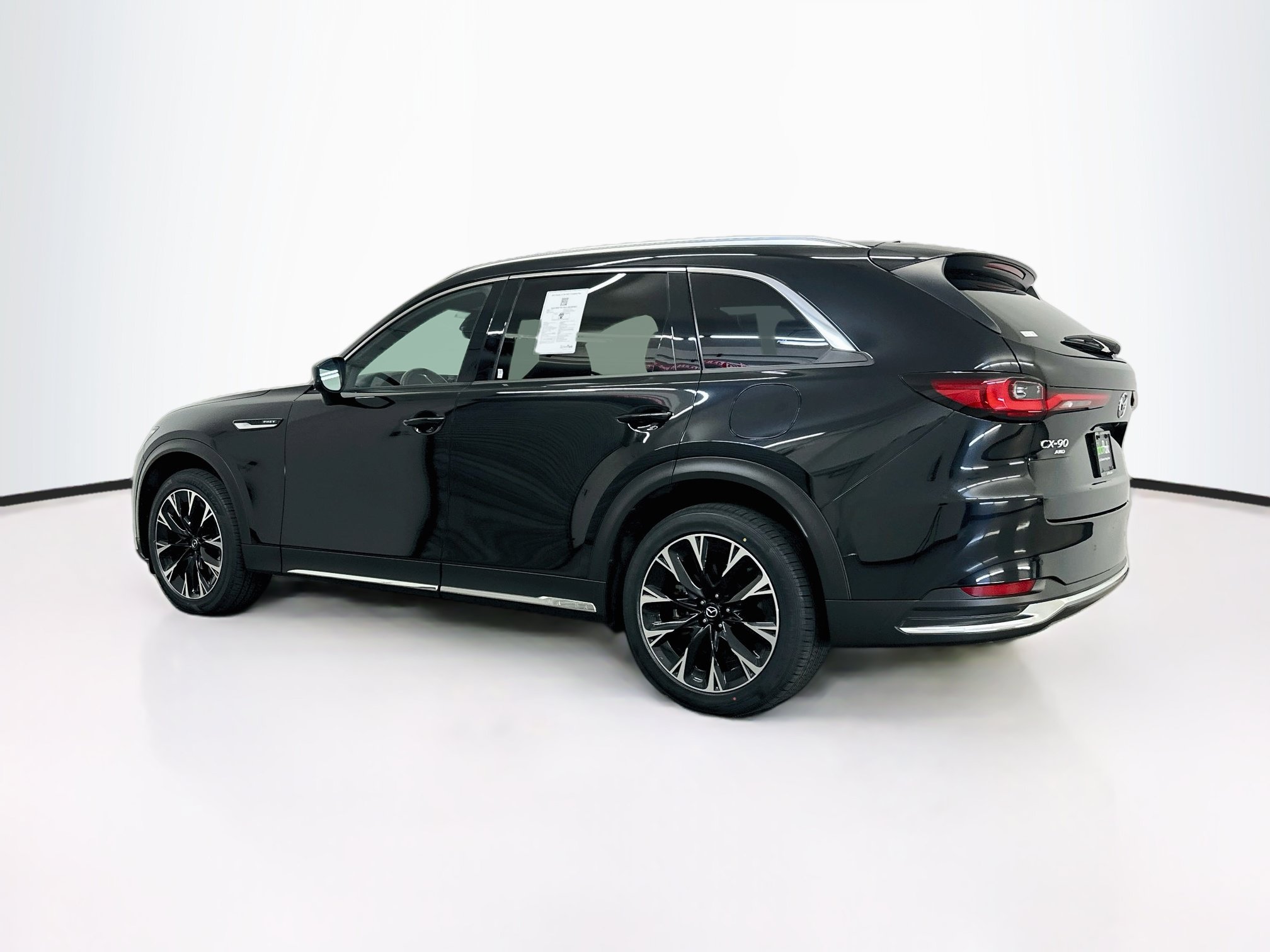 Used 2024 MAZDA CX-90 Plug-In Hybrid w/ Premium Plus AWD/4WD image 5