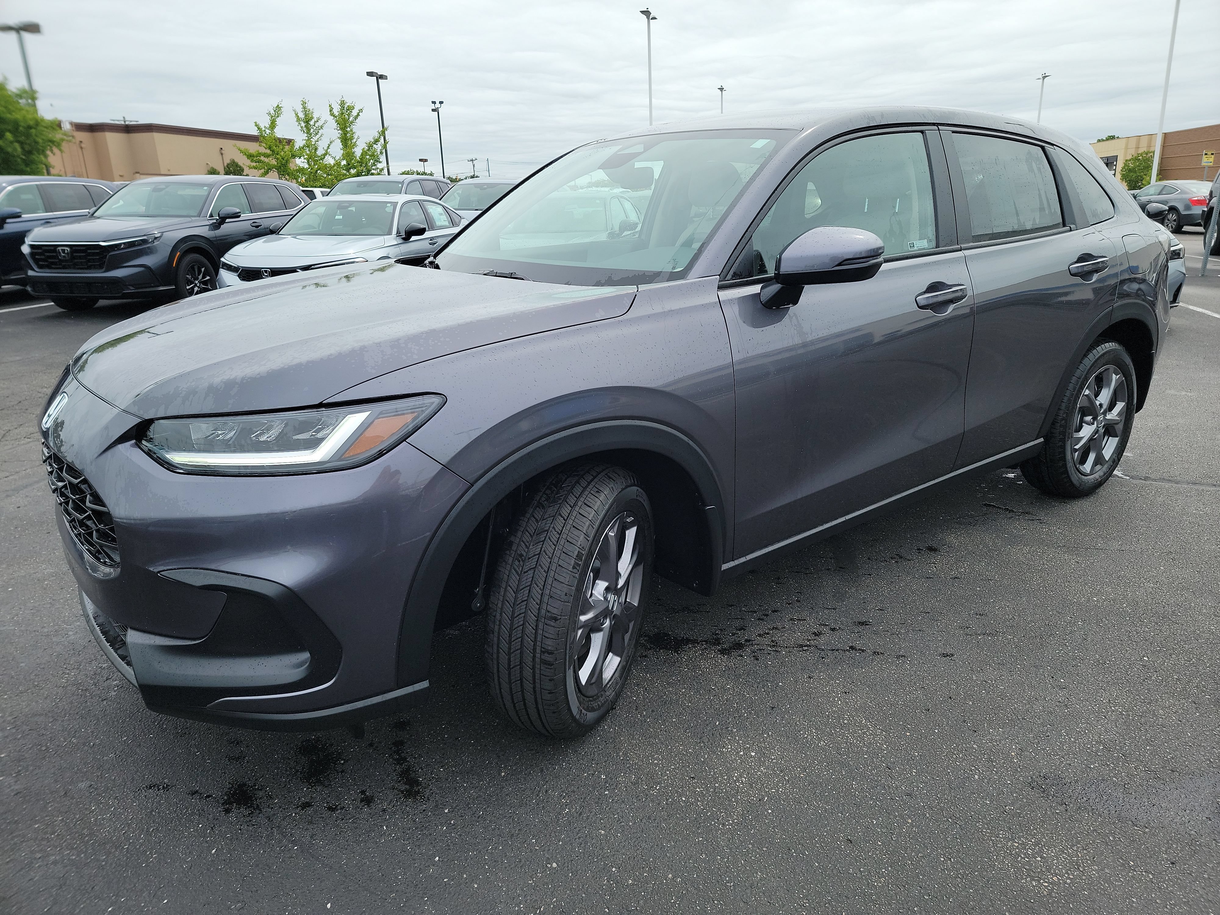 New 2027 Honda HR-V LX image 3