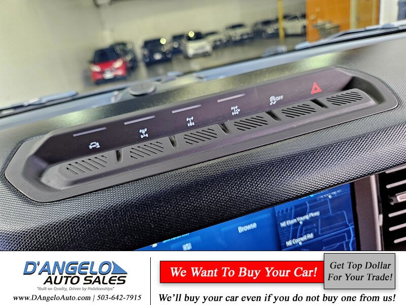 Used 2021 Ford Bronco First Edition AWD/4WD image 35