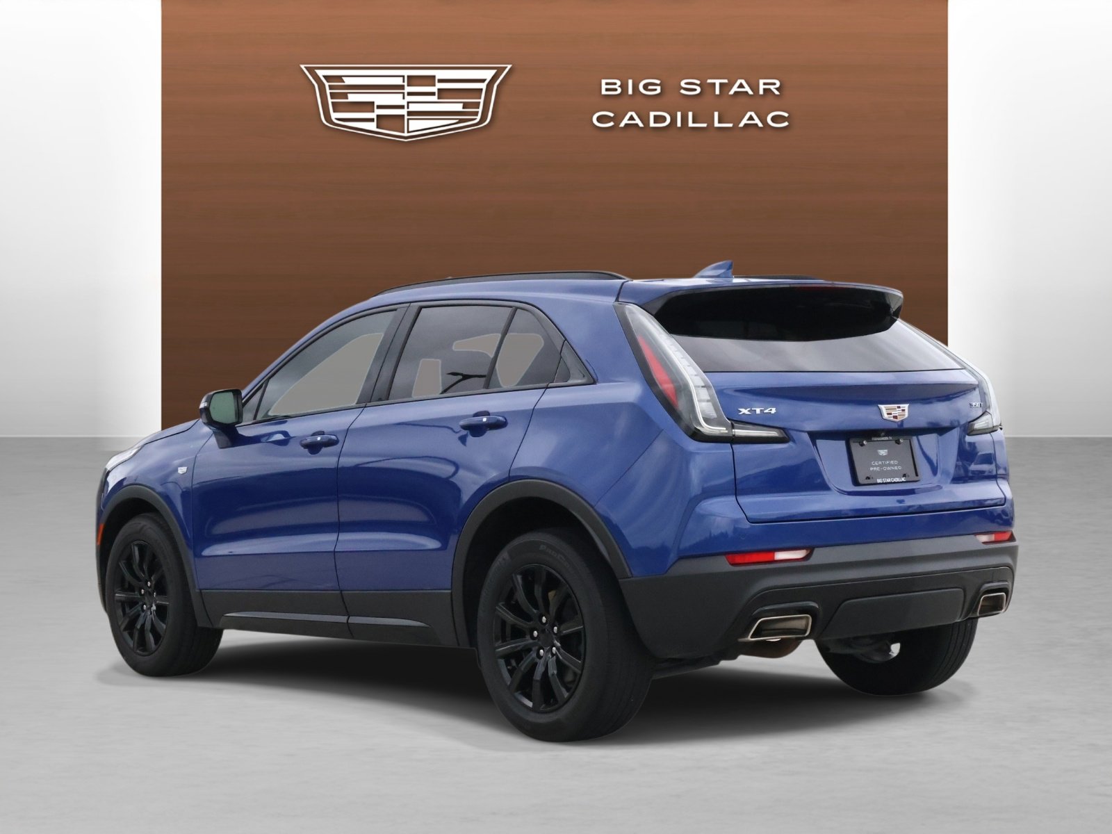 Certified 2023 Cadillac XT4 Sport FWD image 3