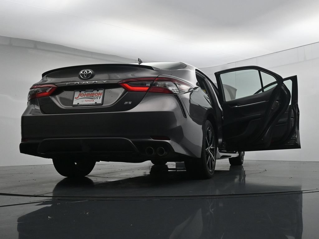 Used 2024 Toyota Camry SE FWD image 44