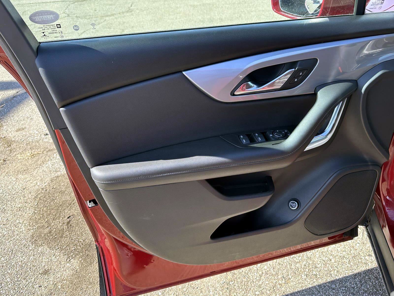 Used 2019 Chevrolet Blazer LT image 13