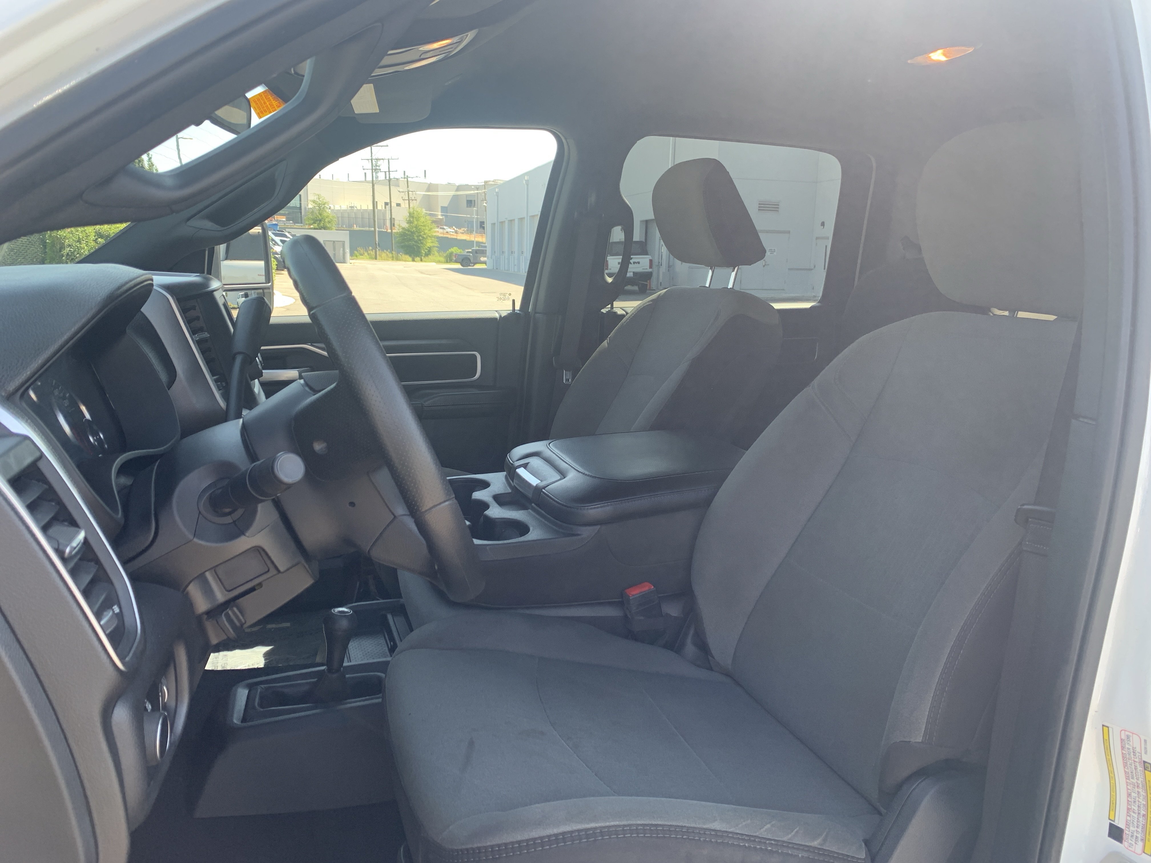Used 2024 RAM 3500 SLT w/ Quick Order Package 2YG SLT AWD/4WD image 16
