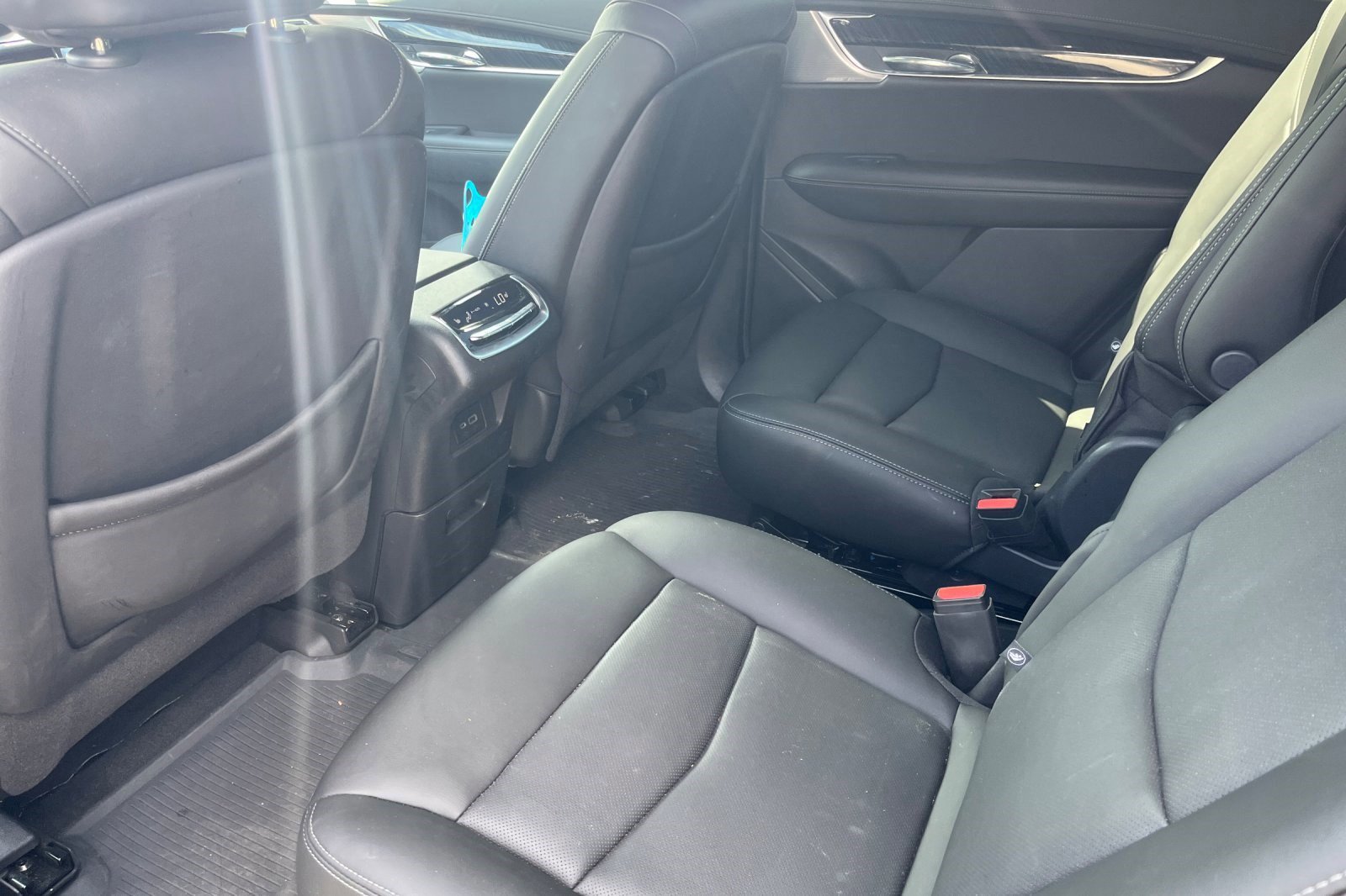 Used 2021 Cadillac XT6 Premium Luxury FWD image 9