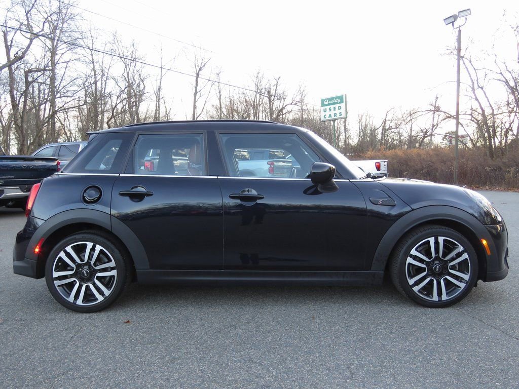 Used 2023 MINI Cooper S image 5