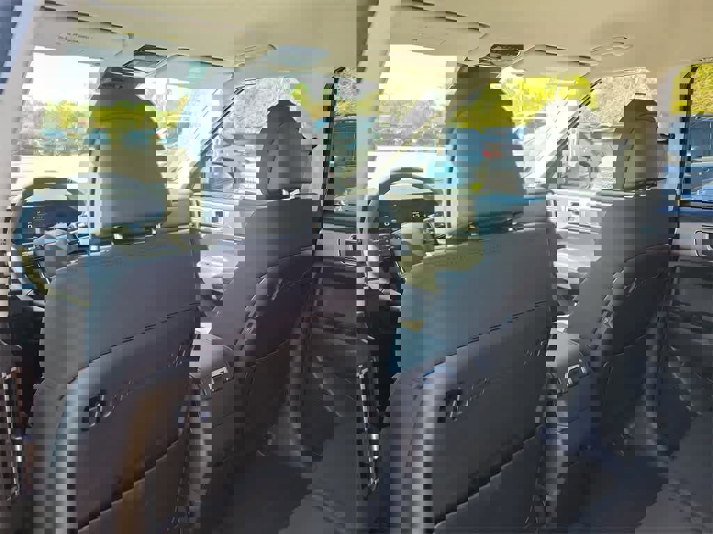 New 2026 Hyundai Santa Fe SE image 12